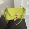 Fashionable New Stylish Women's Unique Shoulder Crossbody Bag, Niche Design, Casual Simple Baguette Bag