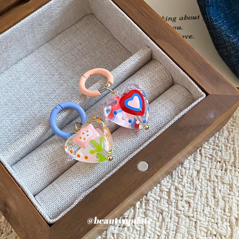 Small Fresh Drop Oil Glazed Love Ear Buckle Dopamine Sweet Personality Temperament Earrings Design Sense Niche Earrings Women