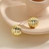 Best-selling Metal Wind Earrings Simple Temperament Exaggerated Earrings High Sense of Metal Earrings.