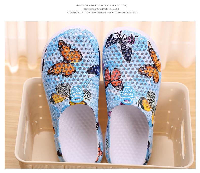 Sommer 2025 Damen Atmungsaktive Sandalen mit Schmetterlingsdruck und geschlossenem Zehen: Geruchshemmend, Dicke Sohle, Bequeme Freizeitschuhe