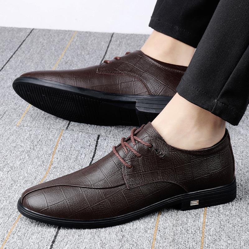 Business-Freizeitschuhe Lederschuhe Britische niedrig geschnittene Schnürschuhe weich gefederte Hochzeitsschuhe Britische Freizeitschuhe