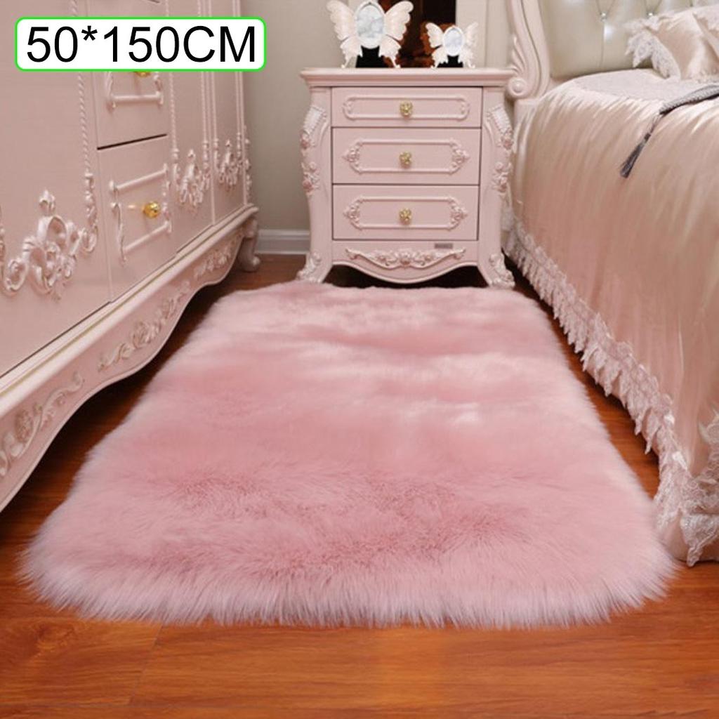 Luxury Soft Square Sheepskin Rug Create a Stylish and Relaxing Atmosphere