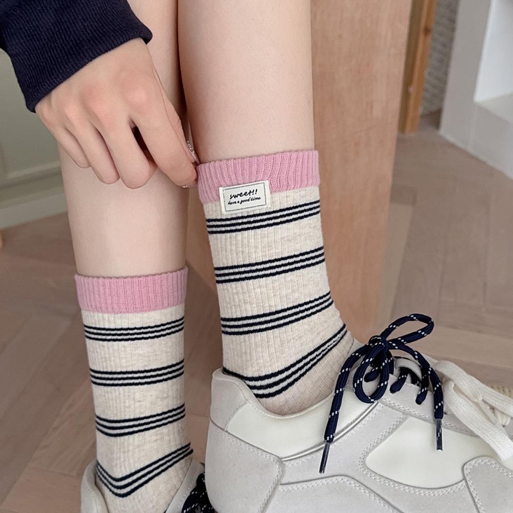 Women's Korean Style Striped Cotton Mid-Calf Socks – Colorful, Trendy & Breathable for Early Spring