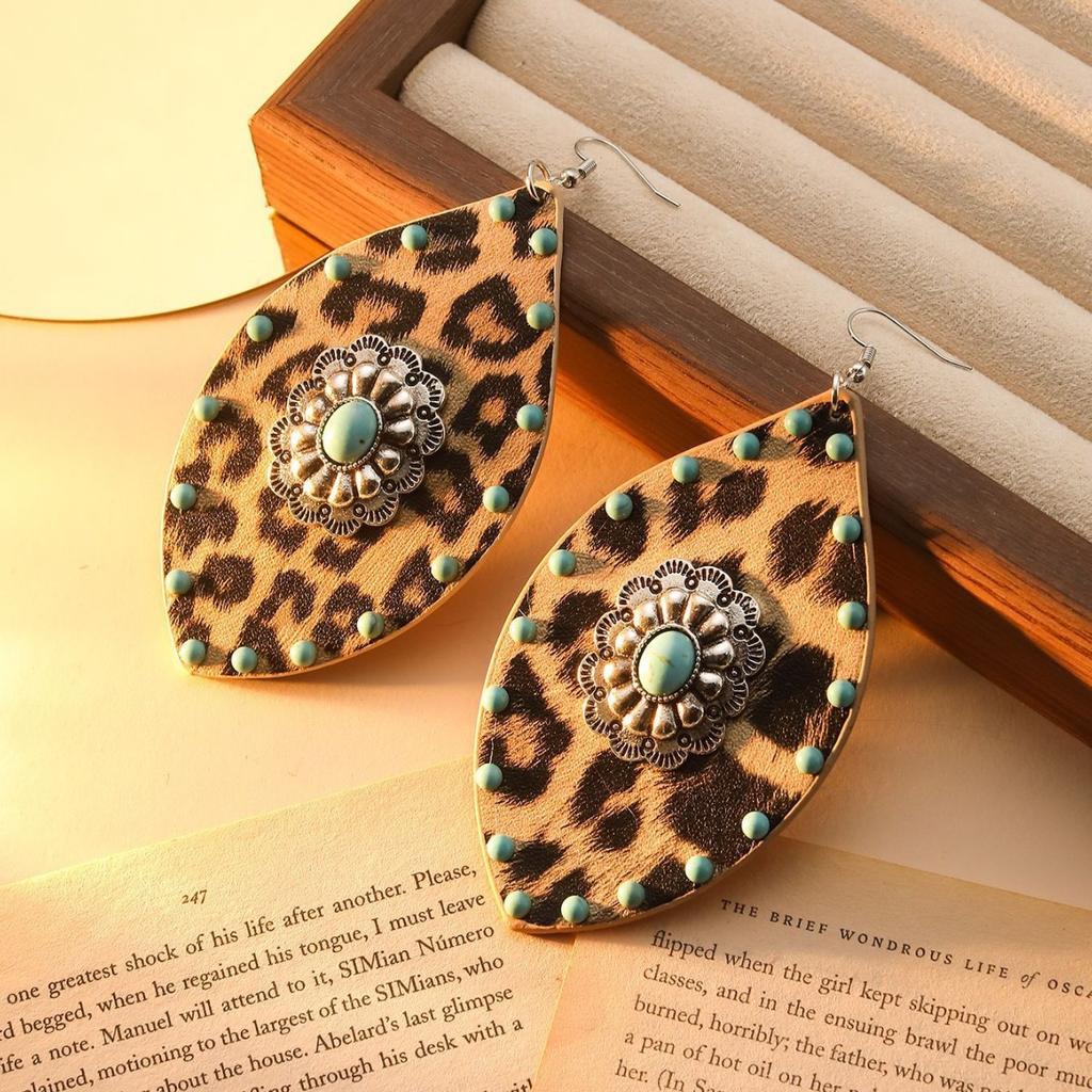 Übertriebene Ohrringe, Leder Metallspitze Halbseitig Türkis Strass Ohrringe, Retro Premium Ohrringe.