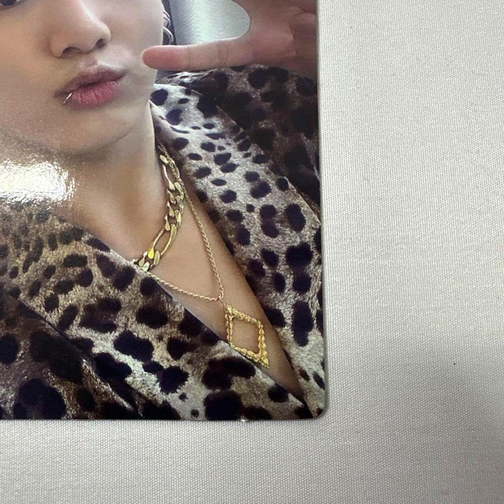 [USED] FC Exclusive BTS Jungkook Merch Box Trading Cards