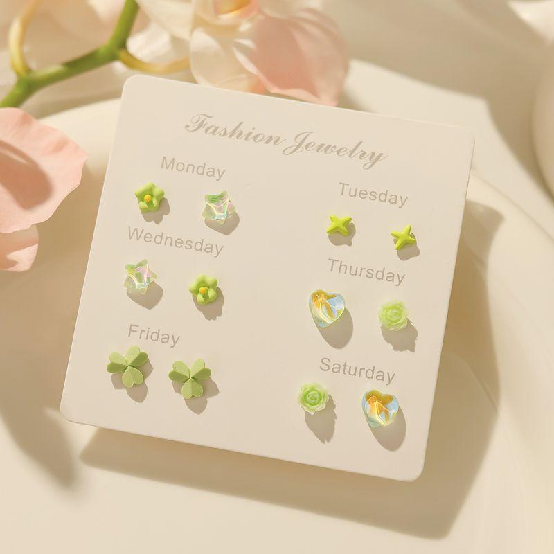 

Весенняя новинка Простые милые серьги на неделю Подходят для молодых взрослых Сердечки Серебряная игла Маленькие повседневные серьги-джокер Pastoral Green-Six Pair S