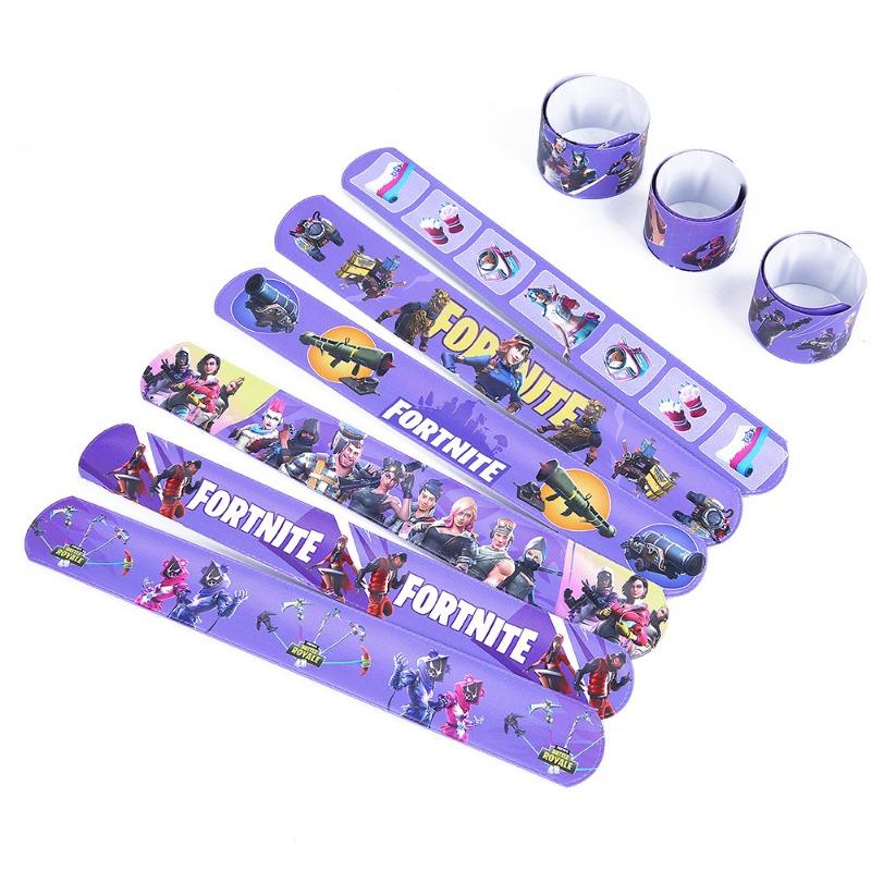 12st Fortnite Tecknad Barnarmband Animefigurer Pojkar Flickor Armband Leksaker Barn Julklappar