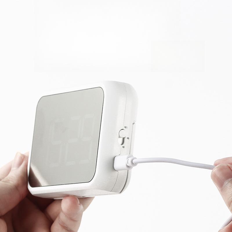 New Alarm Clock for Students Using Electronic Clock On the Bedside Desktop for Children's Sleeping Alarm Clock Can Magnetically Absorb 502A