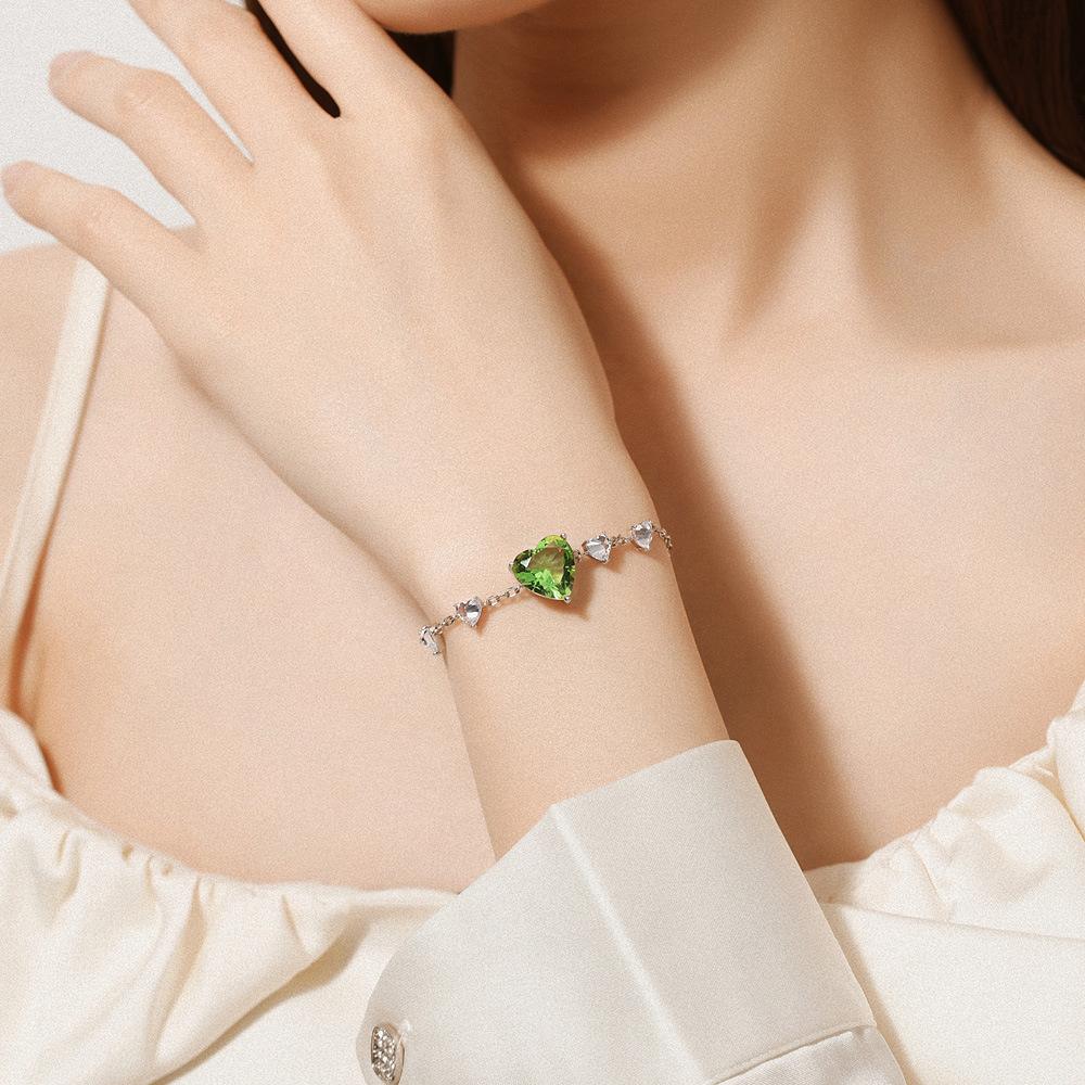 Girl'S Heart Cool Mint Green Love Necklace Light Luxury Delicate Bracelet Two Wear Green Diamond Heart Earrings