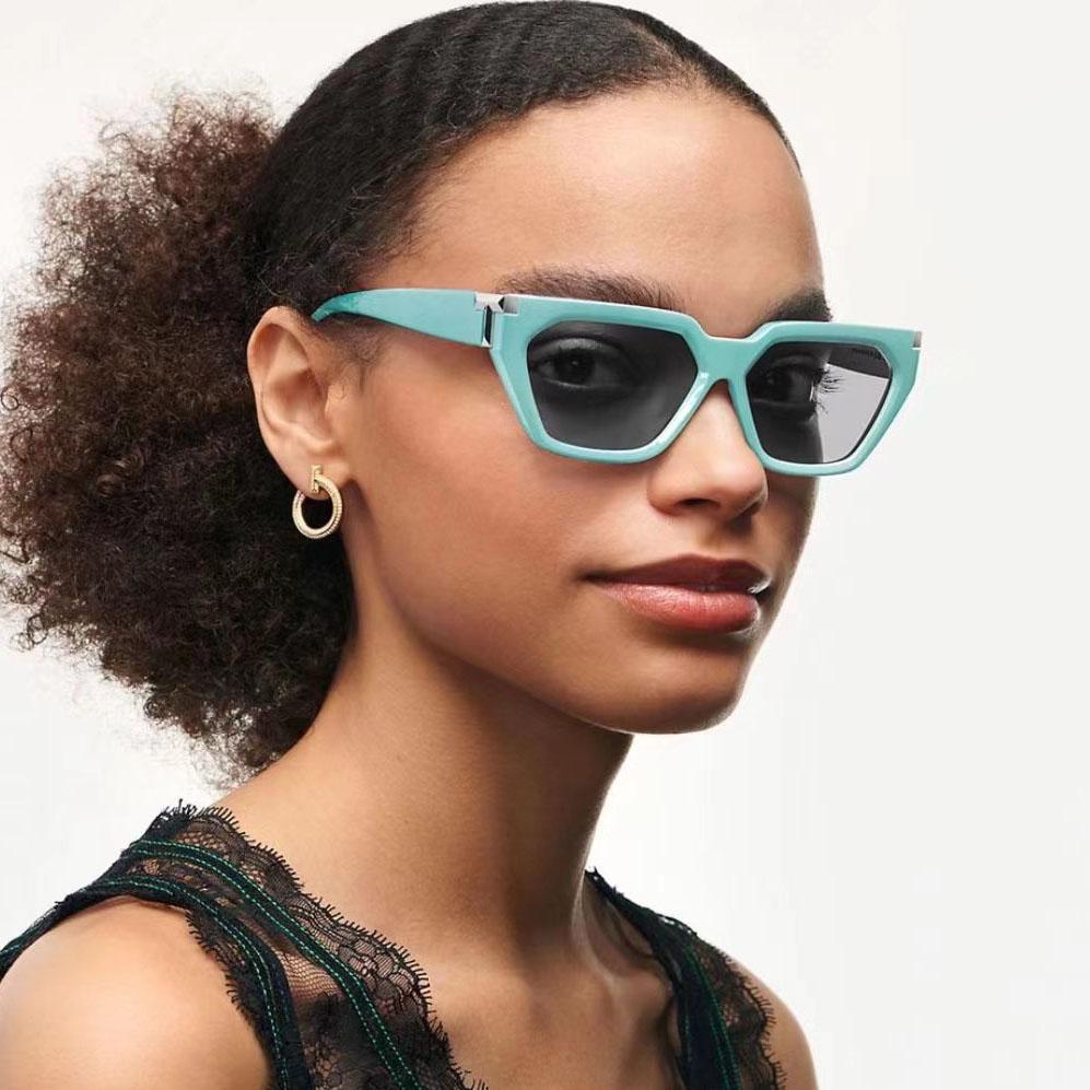 Ladies Vintage Luxury Brand Designer Square Sunglasses Women For Men Shades Trend Big Frame Punk Fashion Cat Eye Sun Glasses