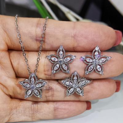 Ensemble Trèfle à Quatre Feuilles Incrusté de Diamants pour Bijoux en Zircon pour Femmes Accessoires Populaires