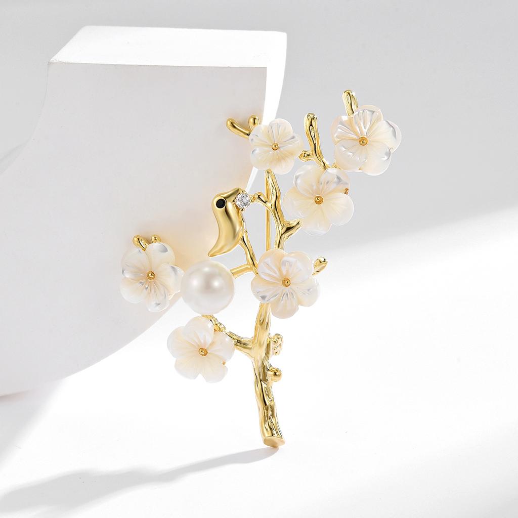 Senior Brooches Flower Leaf Brooch Pins for Women Suit Pendant  Fashion Brooches Jewelry