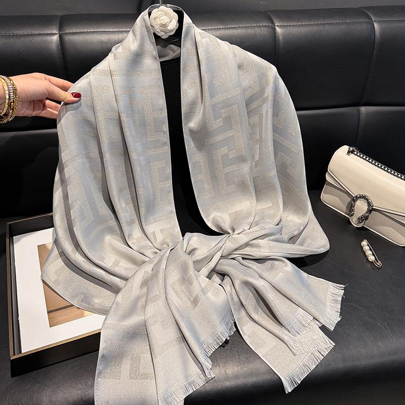 2025 New Design Brand Spring Women Scarf Fashion Geometry Print Hijabs Scarves For Ladies Shawls And Wraps Pashmina Stoles