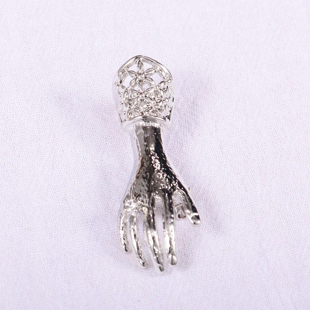 

Blucome модные броши в форме руки серебряный цвет зажим для воротника для одежды для женщин и мужчин дорожная сувенирная брошь серебряный