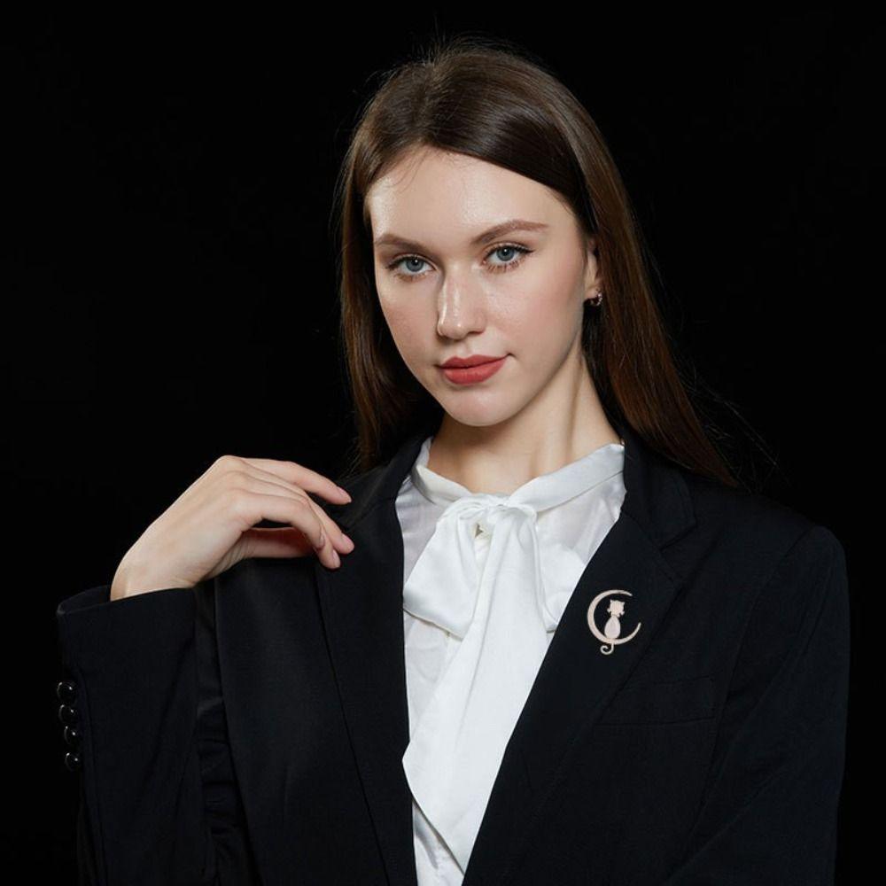 Rhinestone Gift For Her Clothes Accessories Lapel Pins Corsage Brooch Moon Cat Brooch Women Brooch