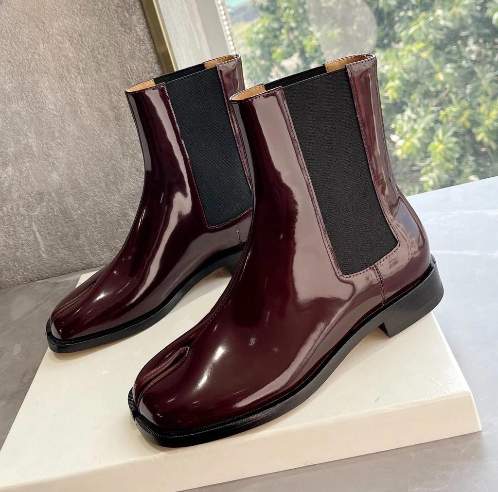 Autumn and Winter New British Style Horseshoe Shoes, Short Boots with Elastic Midsole and Personalized Design, Chelsea