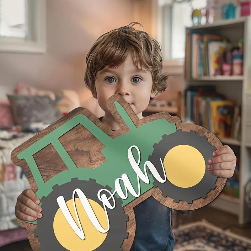 Customized wooden tractor logo, personalized name "Noah" - green and brown farm decoration, suitable for children's rooms or pla
