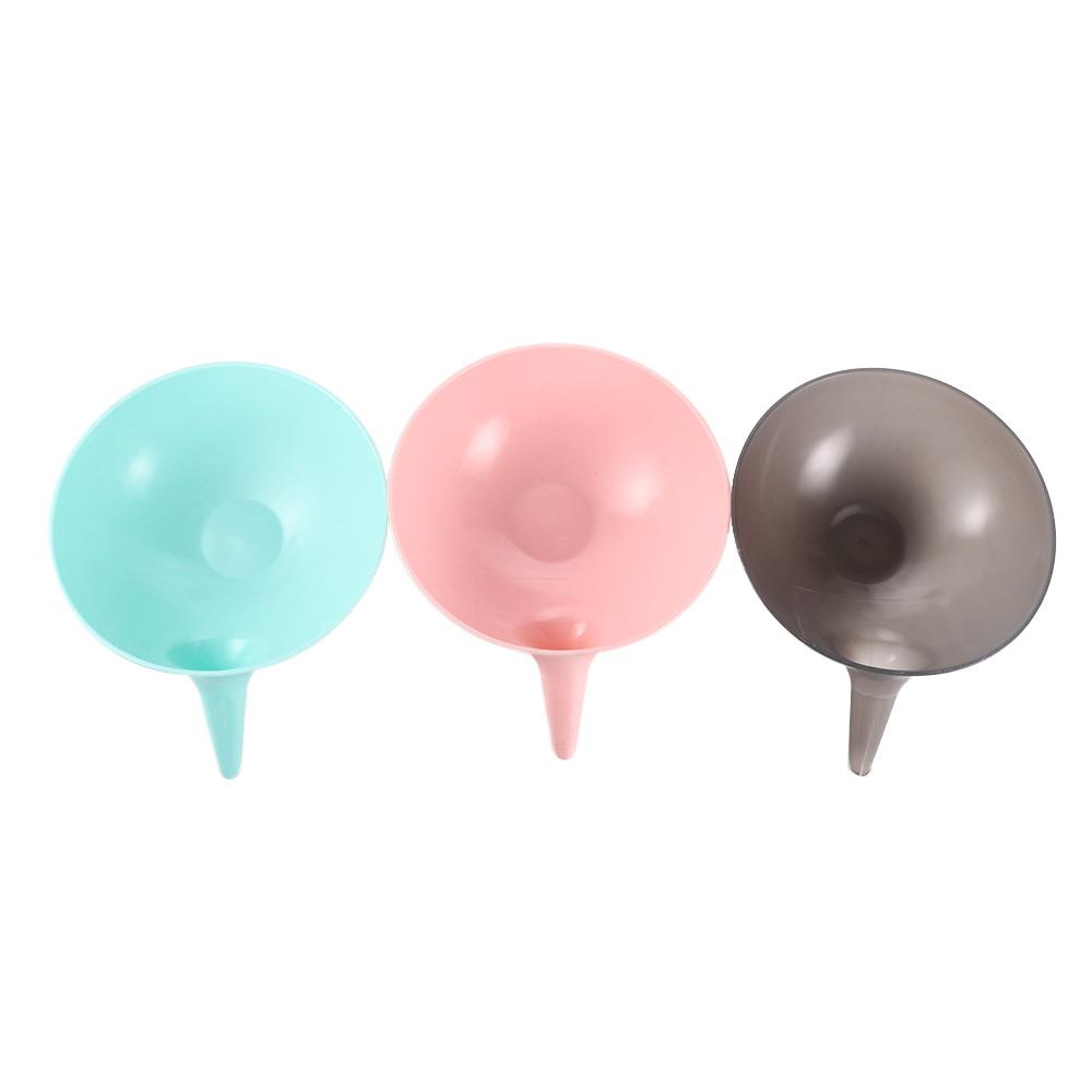 

Durable Honeycomb plug Convenient Creative Fruit tray Drain bowl Storage basket Drain Basket