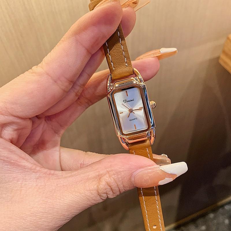 Fashion Women'S Watch Rose Gold Leather Strap Watch Simple Retro Rectangular Temperament Women'S Watch Women