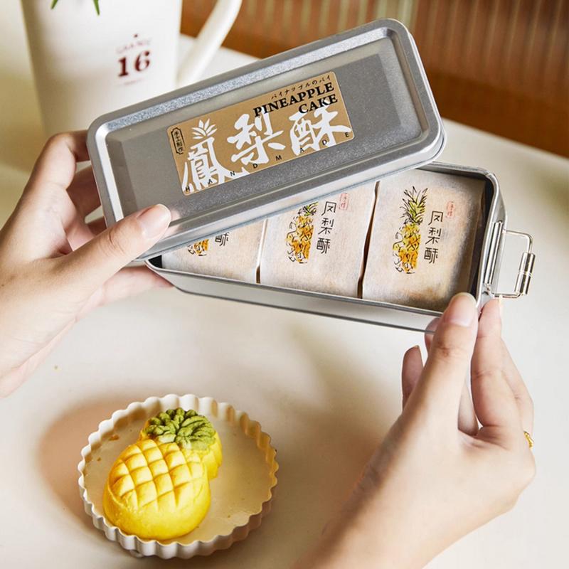 Rectangular Iron Box With Lid Large Capacity Wedding Souvenirs Candy Container Pineapple Snowflake Cake Packaging Storage Box