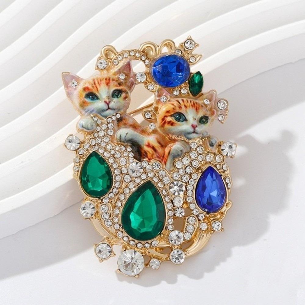 Exquisite Enamel Cat Lapel Pin Light Luxury Jewelry Accessories Delicate Two Cat Brooch  Gifts