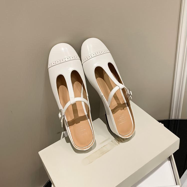 

Evening breeze gentle shoes~ 2025 summer new T-band round head Mary Jane women s shoes leather quality bag head sandals 39 белый
