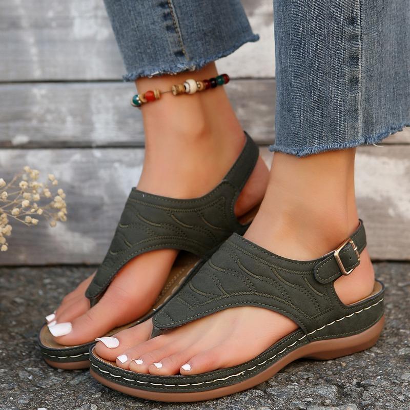 2024 Fashion Clip Toe Wedge Sandals Women Summer Lightweigh Platform Sandalias Mujer Plus Size 42 Med Heels Beach Shoes Ladies