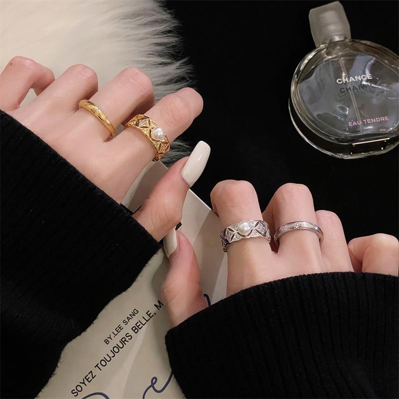 Brushed Retro Rhombus High-End Open Ring Personalized Light Luxury Diamond-Set Zircon Stacked Ring
