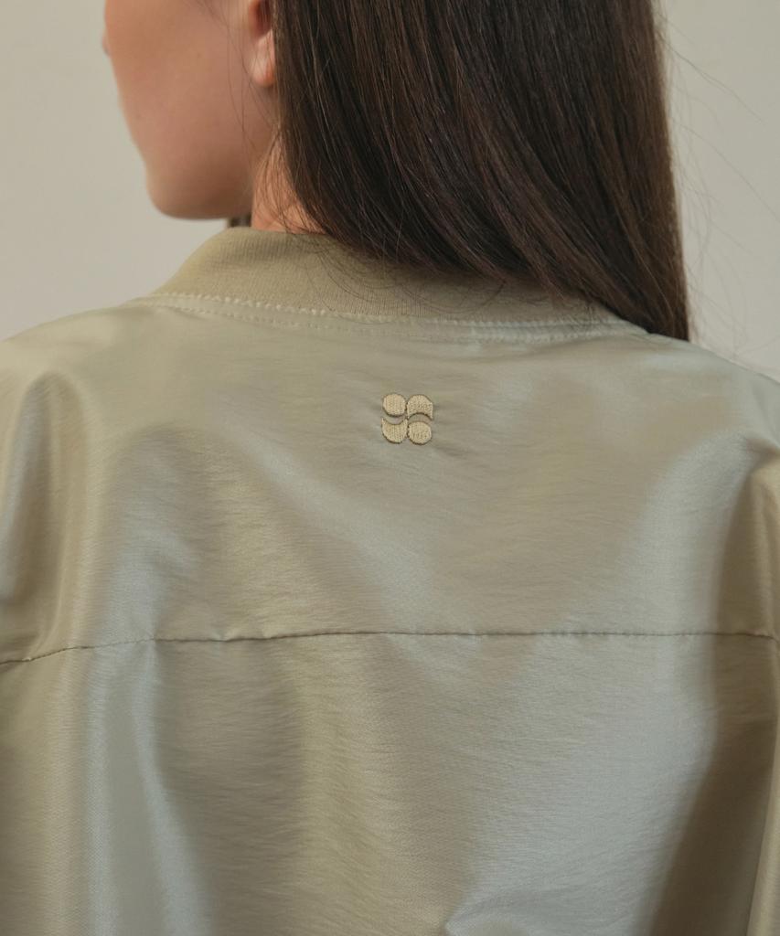 Ournostalgia Glossy Blouson Jacket_Beige(O25-Ot04)