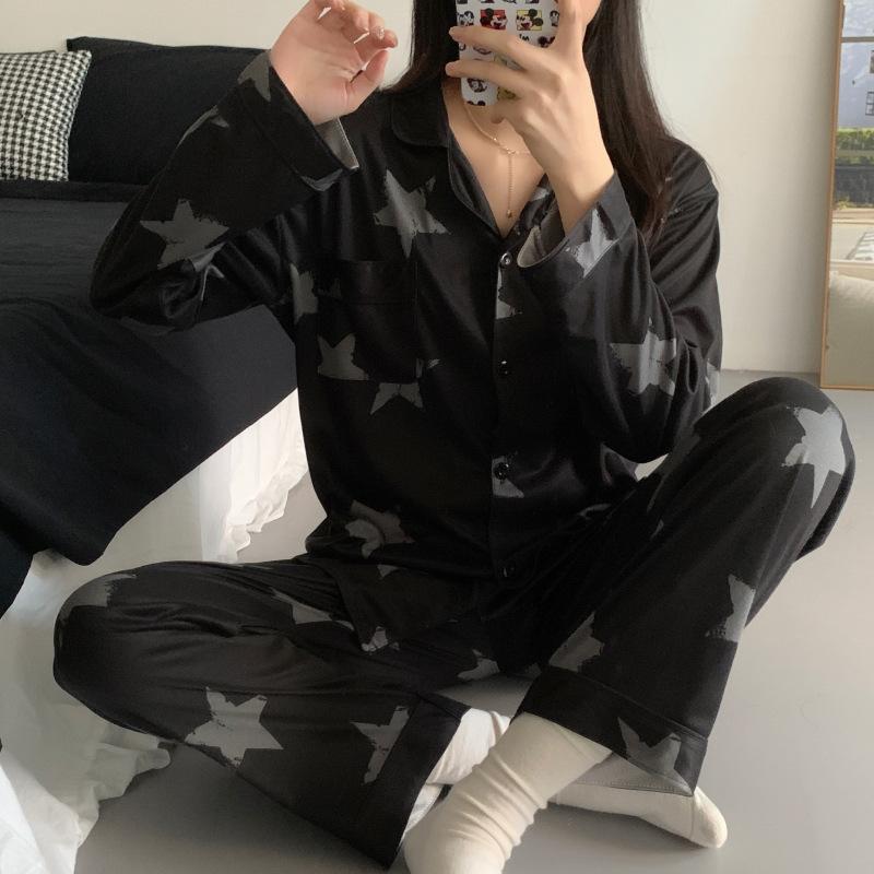 

Весной и летом можно носить новую простую модную свободную одежду для отдыха с длинными рукавами, с высококачественным звездным принтом, имитирующую хлопок. 2XL [Recommended 130-72.5 kg]