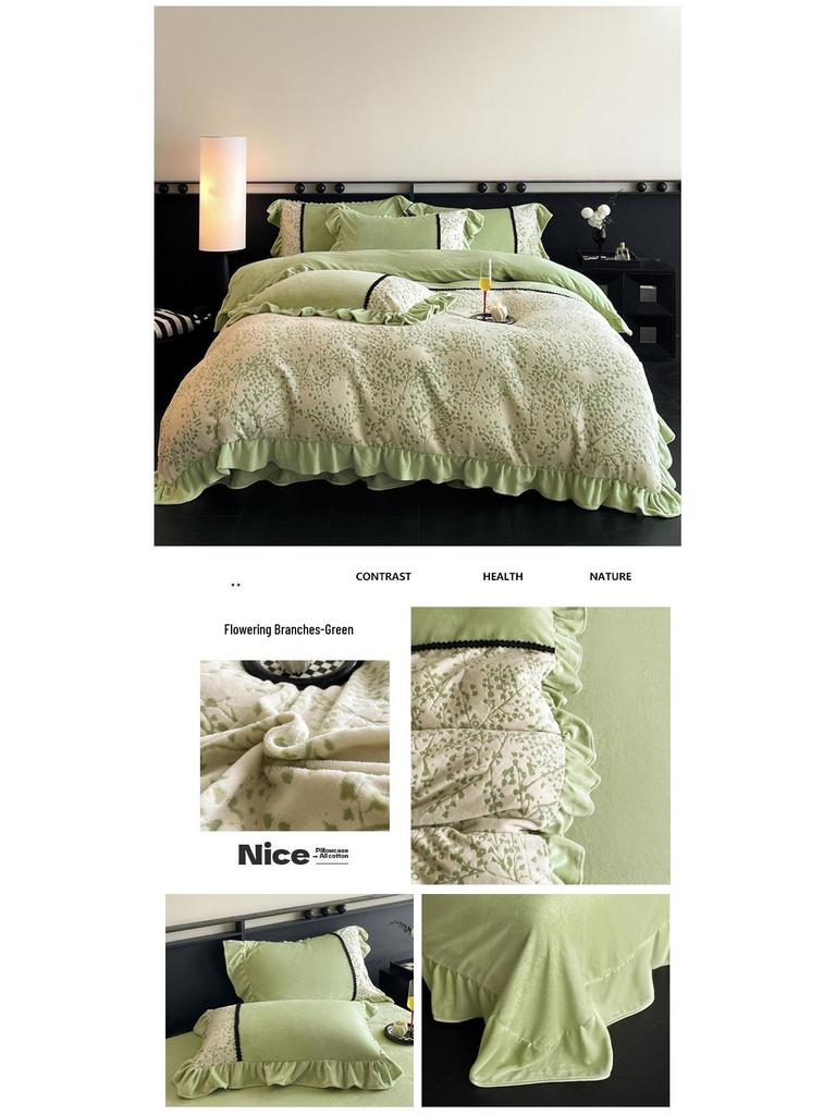 Ultra-Thick Warm Autumn/Winter Velvet Carved 4-Piece Bedding Set - Class A, Anti-Static, Ideal for Mother and Baby.