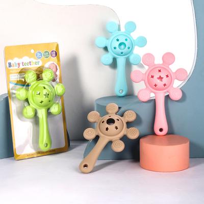 1 sztuka uroczy kreskówkowy silikonowy gryzak dla niemowląt zabawki kształt koła niebieskiego grzechotka rekwizyty dla dzieci miękki gryzak akcesoria do majsterkowania dla niemowląt