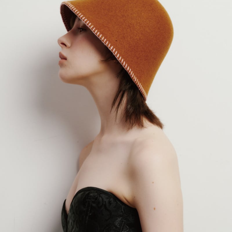 

poesiedame [Life PORTRAIT] Whipstitch Cloche hat in Camel FREE