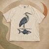 Surrealer Blaureiher Fisch Spiegelung T-Shirt, Vintage Natur Illustration Shirt