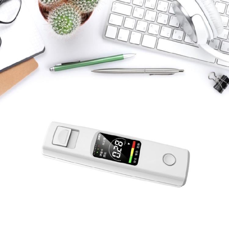 Alcohol Tester Rechargeable Digital Breath Tester Breathalyzer Alcohol Detectors