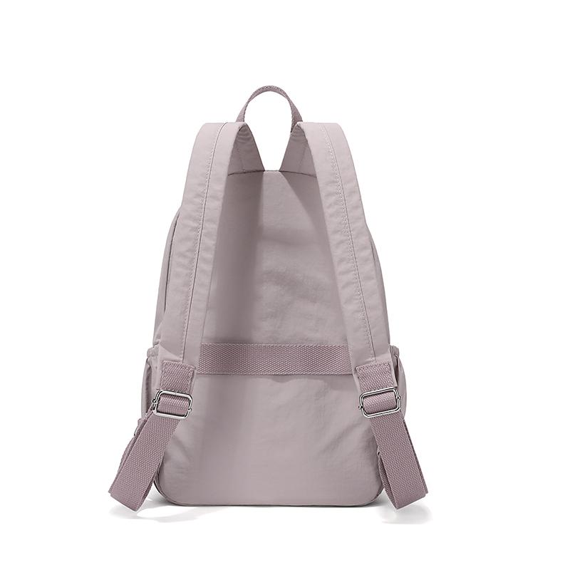 Leichter Nylon-Rucksack mit Reißverschlusstasche vorne Seitentaschen Verstellbare Träger Lässiger Tagesrucksack für Damen für den täglichen Gebrauch und Reisen