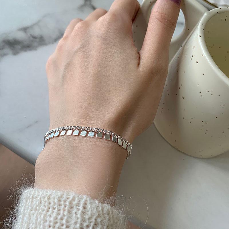 

Браслет с кисточками в японском и корейском стиле: Элегантный квадратный дизайн для женщин, универсальные ювелирные изделия в нишевом стиле