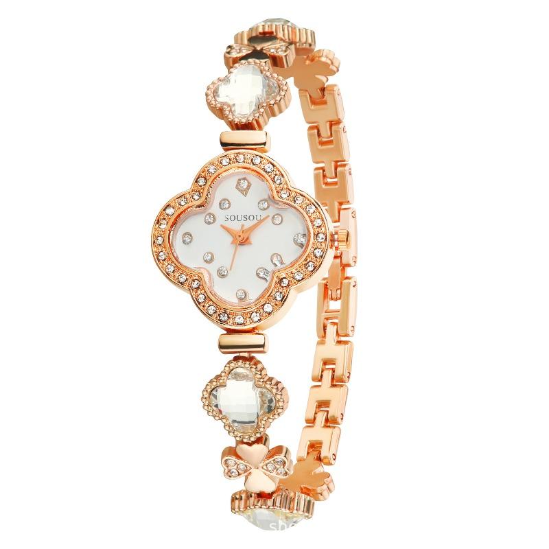 Fashionable temperament, light luxury, diamond studded bracelet, women's quartz watch, clover shaped wristwatch