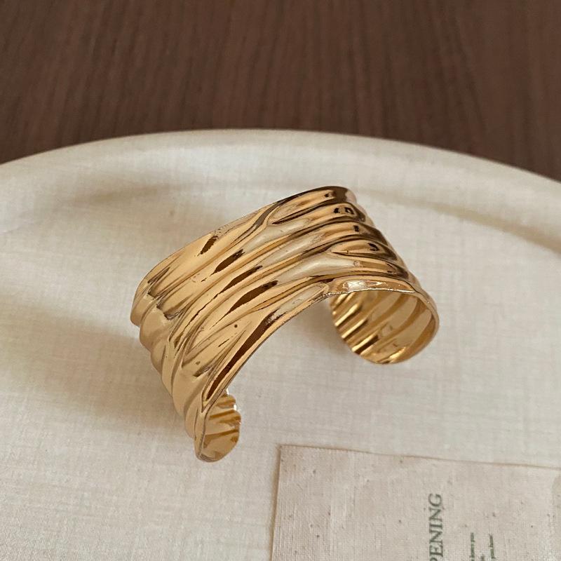 European American Metal Texture Open Bangle: Elegant Cross-Border High-End Women’s Bracelet