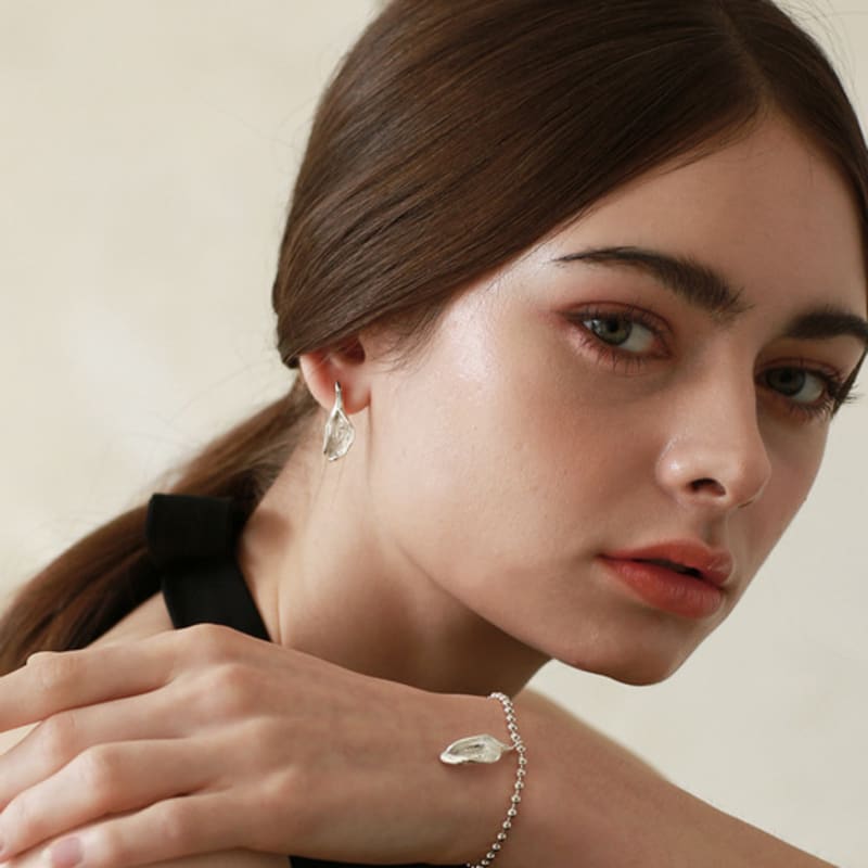 REINDEER GIMYO EARRING 08