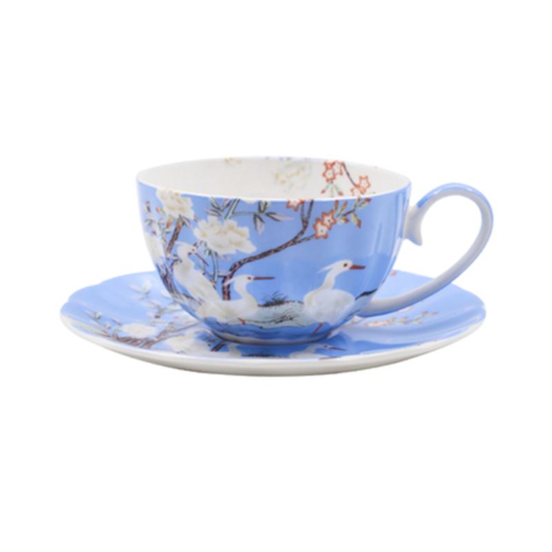 Sada šálků a podšálků na kávu v britském stylu Porcelánové odpolední čajové soupravy Luxusní dárkové kostky Čína Kavárna Svatební dekorace Nádobí