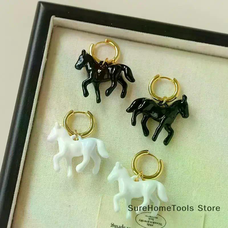 Exaggeration Stereoscopic Small Horse Pendant Earrings For Women Creativity Cute Animal Earrings Charm Jewelry New Year Gift