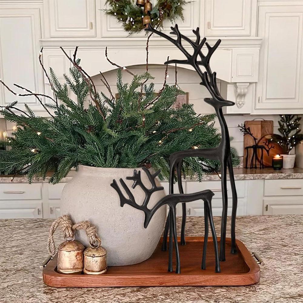 Weihnachtsdekorationen Schwarze Rentierstatuen Moderne Weihnachtsfiguren aus Legierung Elegante Weihnachtsdekoration für drinnen Tischdekorationen Weihnachten