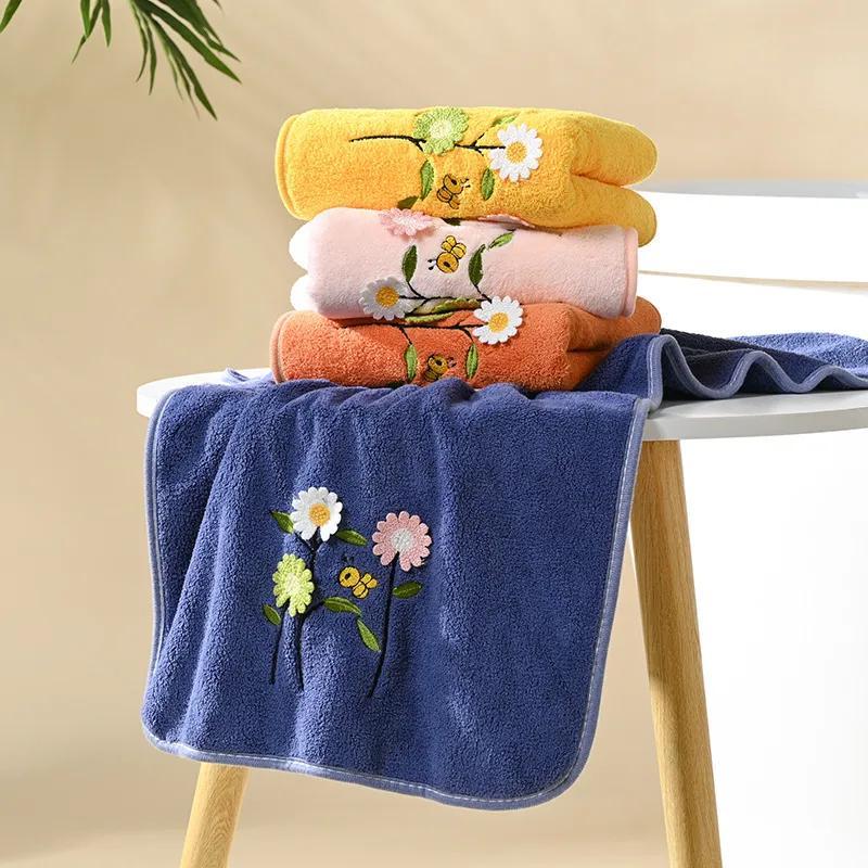 2pcsHome portable embroidered cartoon bath towel towel household thick coral fleece absorbent quick-drying bath towel