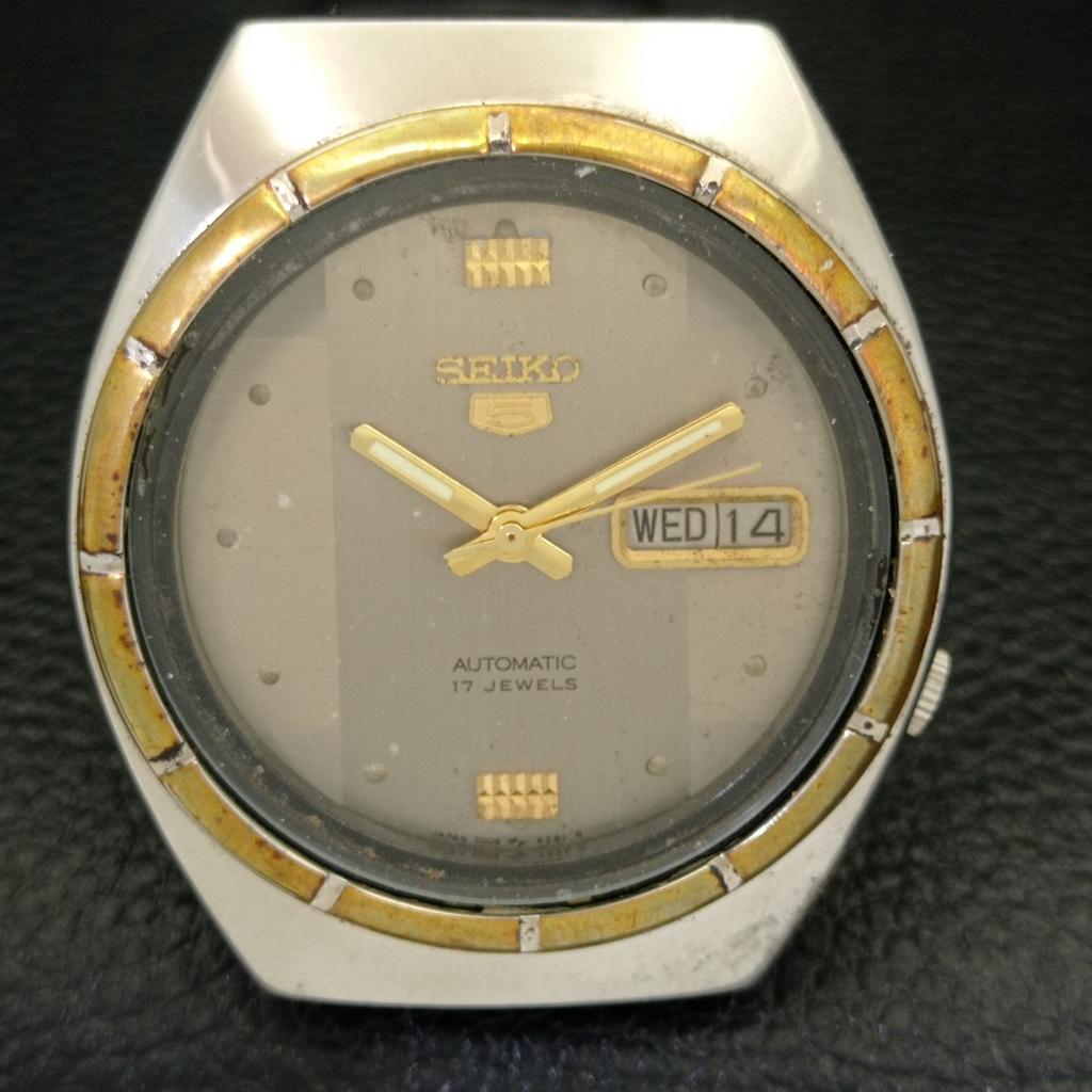 USED VINTAGE SEIKO 5 AUTOMATIC 7009A JAPAN MENS ORIGINAL DIAL WATCH a435034-2 R122-a435034