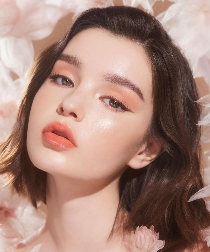 Blooming Edition Glass Shine Lip Topper