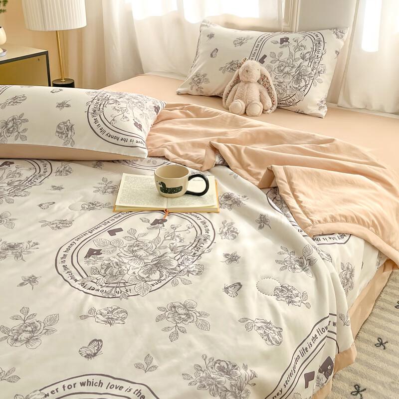 

Dream Flower Butterfly Soy Fiber Summer Cooling Quilt