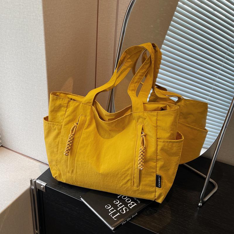 Japanese-Style Waterproof Nylon Minimalist Shoulder Bag for Women - Large Capacity Commuter Tote