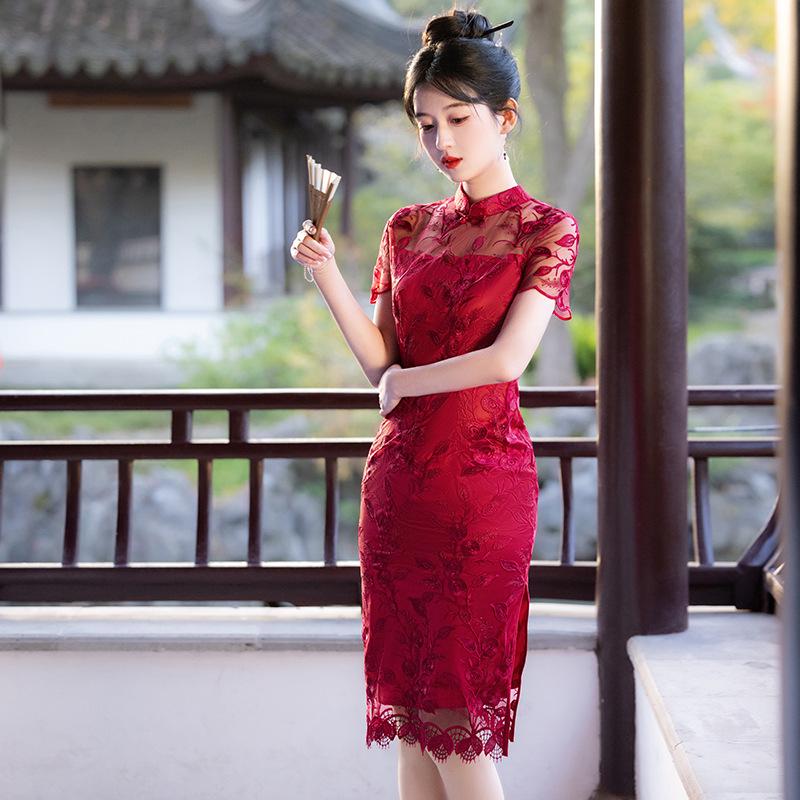 Rochie Cheongsam Midi cu Broderie din Plasă cu Fante pentru Primăvara/Vara 2025