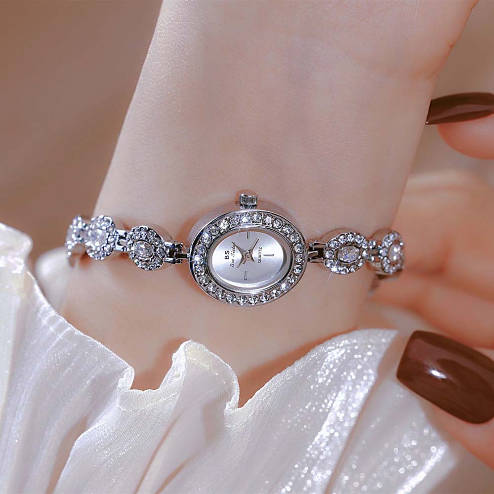 Luxury Women Watch Retro Gold Diamond Ladies Dress Wristwatches Small Quartz Watches Fashion Casual Women Vintage Clock